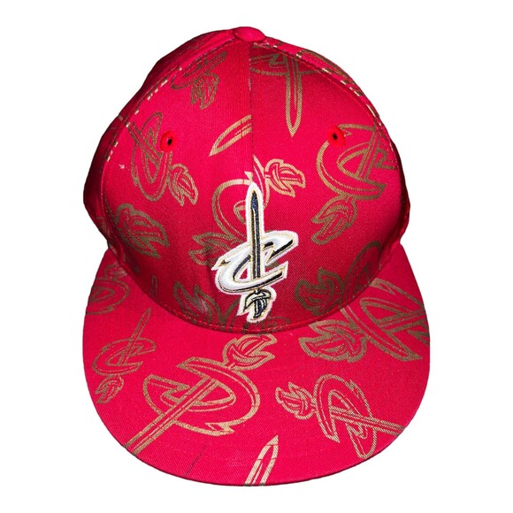 Adidas Cleveland Cavaliers Baseball cap Trefoil 7 3/8 Fitted  NBA Bank Shot Hat - Picture 1 of 9